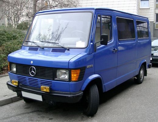 0008209161 Scheinwerfer