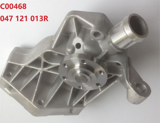 047121013R Motorteile Wasserpumpe