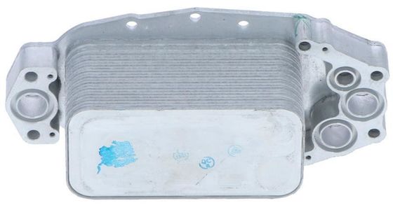 LR013149 Motorteile Ölkühler